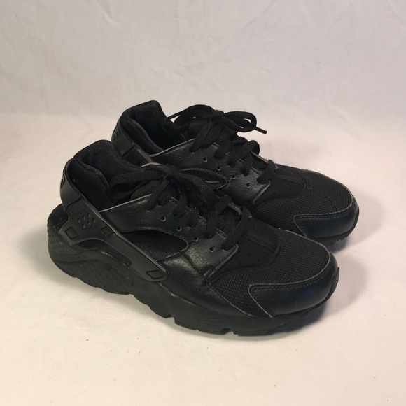all black huaraches youth